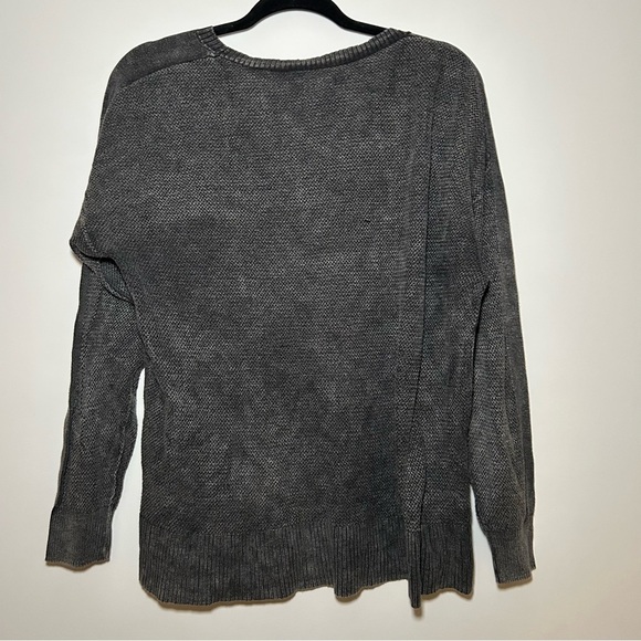 American Eagle Washed Gray Sweater Size XL - Picture 3 of 5